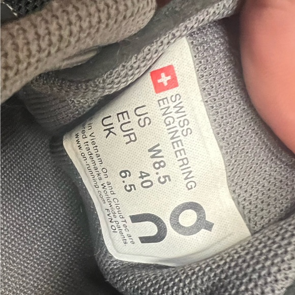 On cloud’s - Picture 7 of 7